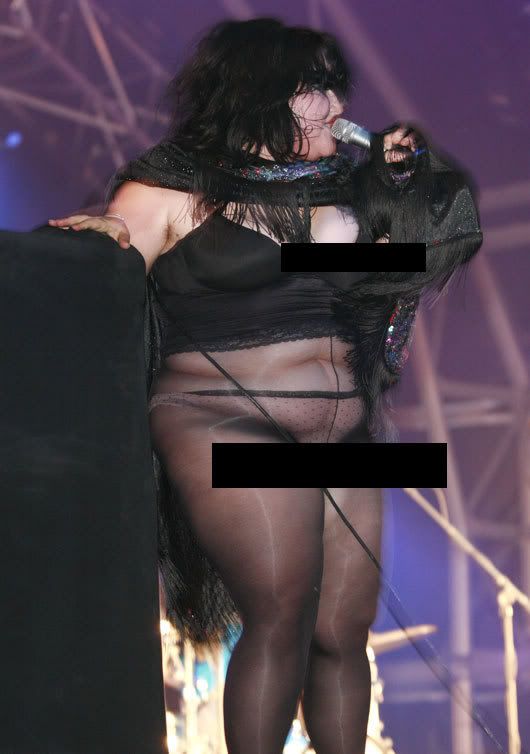 Beth ditto upskirt